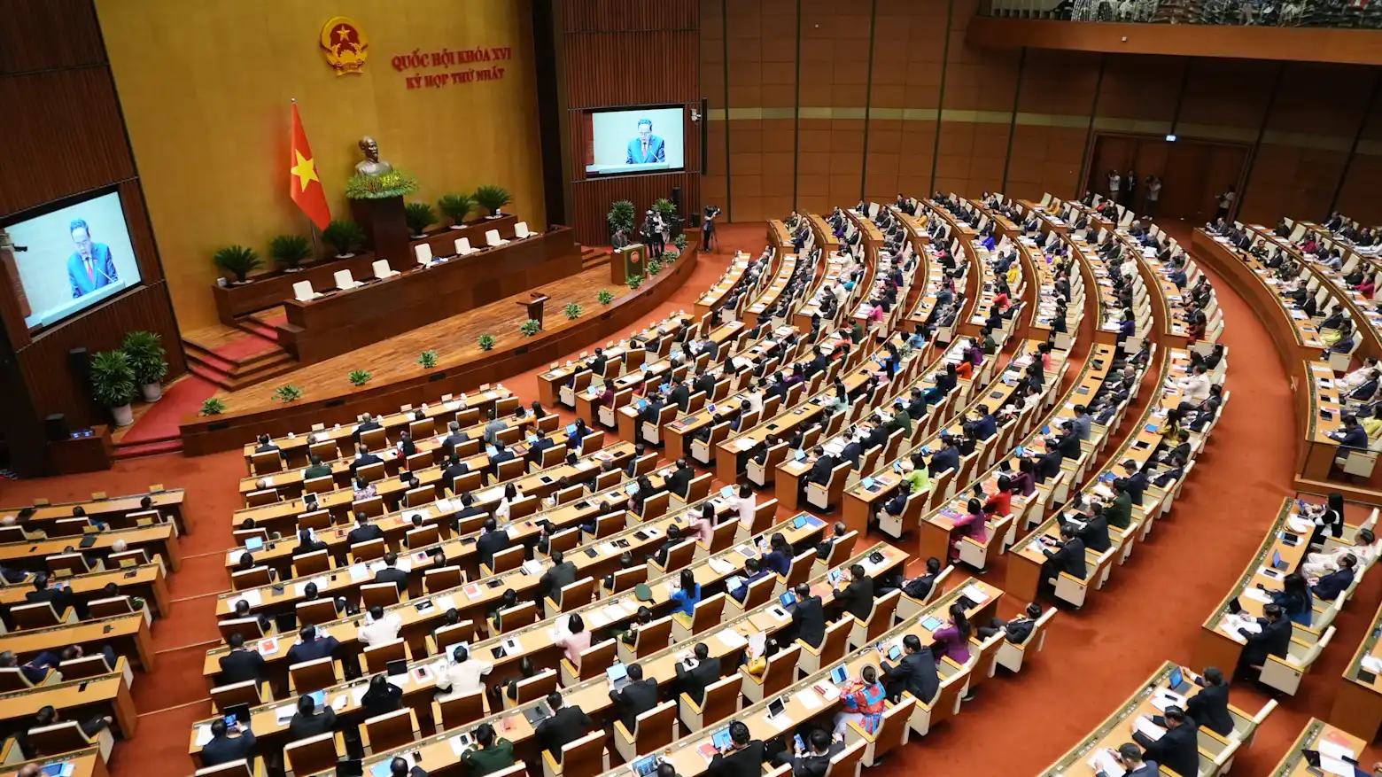 Vietnam's Legislative Session, China Energy Earnings and BOJ Signals Set to Shape Asian Markets This Week